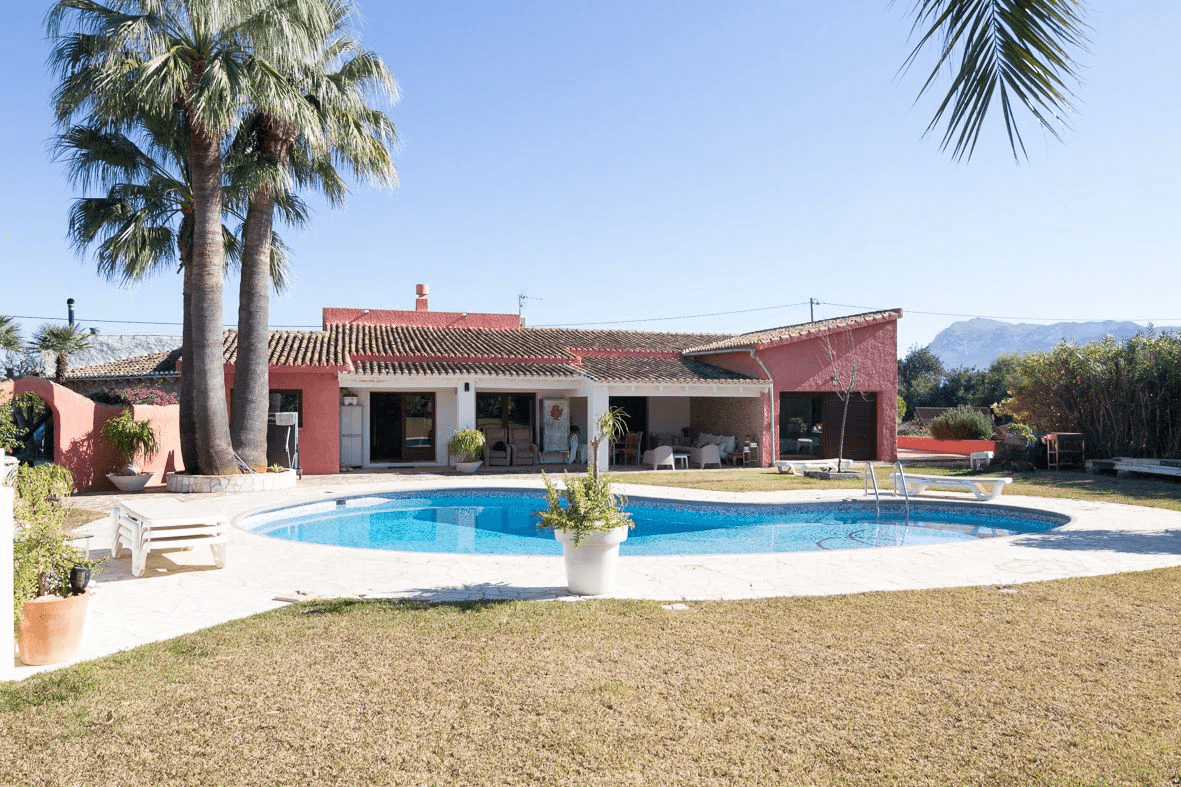 Villa for sale in Denia, Alicante