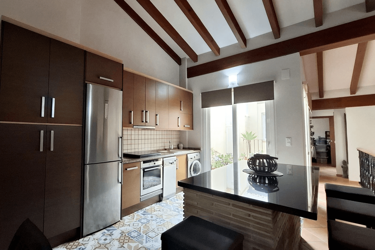 Maison duplex spacieuse au centre de Denia