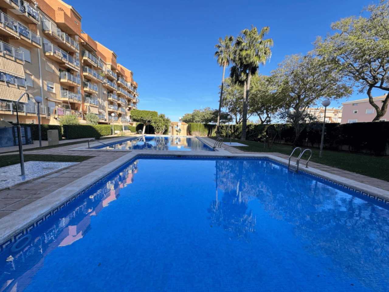 Alquiler anual en Denia de piso de 3 habitaciones Zona Colegios