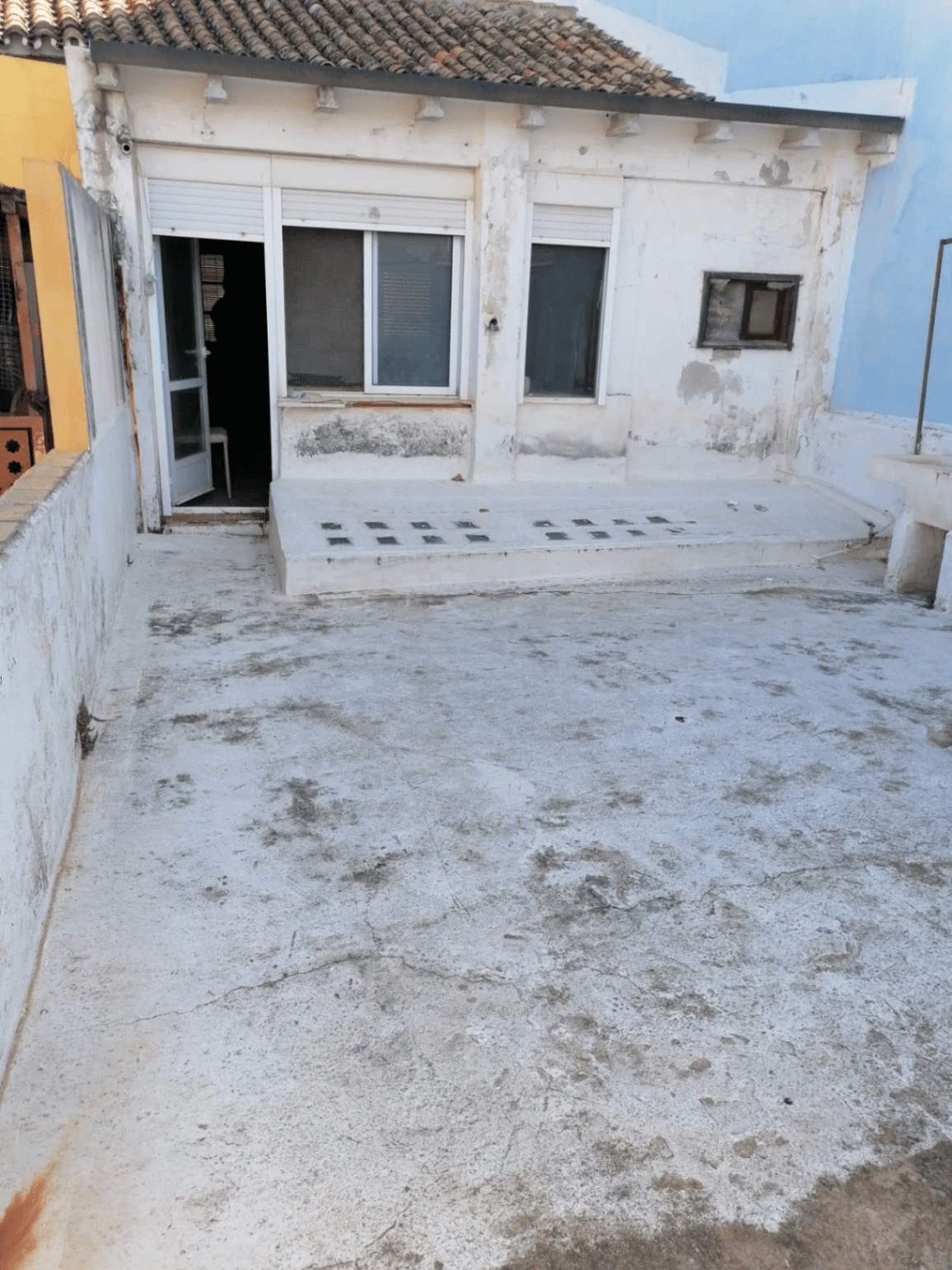 Casa de pueblo a reformar en Denia