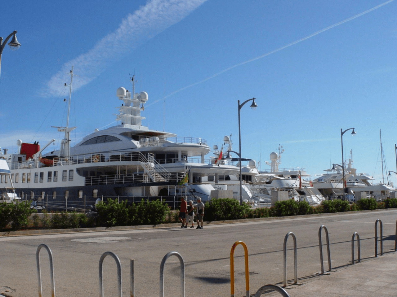 Edificio para inversión en La Pedrera a Denia