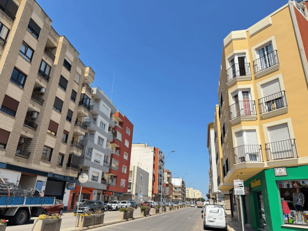 Piso en venta de 107 m2  en centro de Dénia.