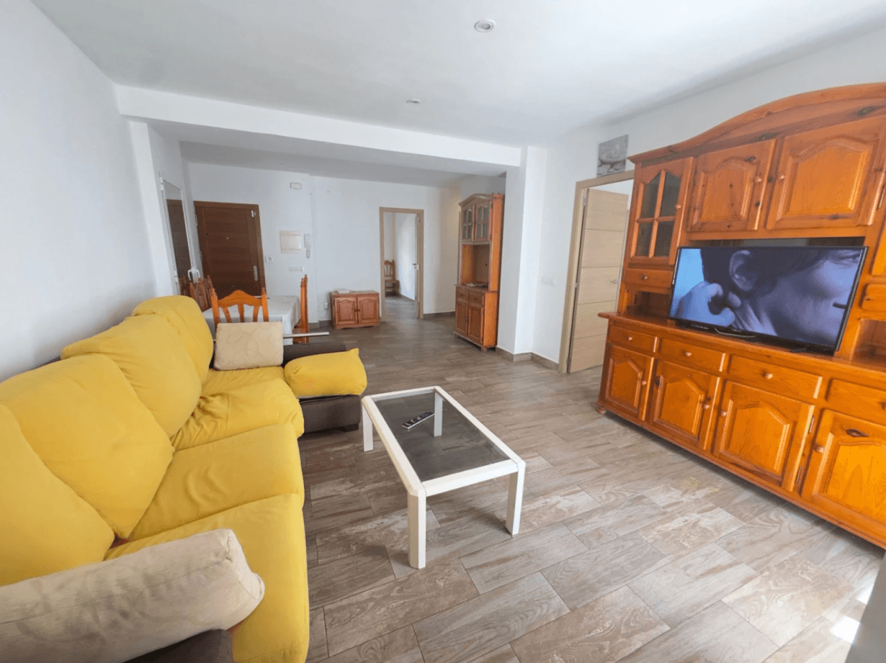 Piso en planta baja con terraza privada en centro de Orba