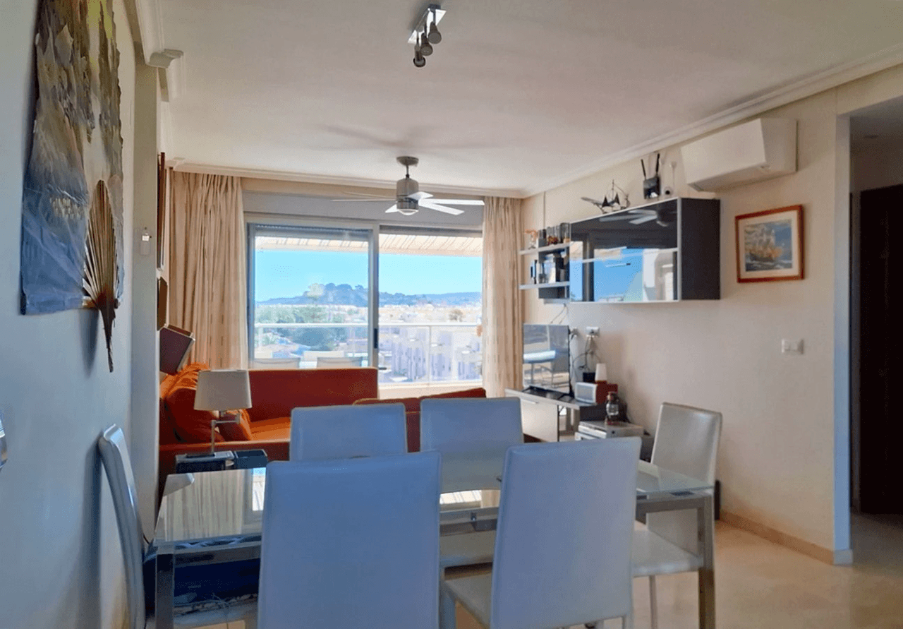 ATICO DUPLEX CON VISTAS AL MAR