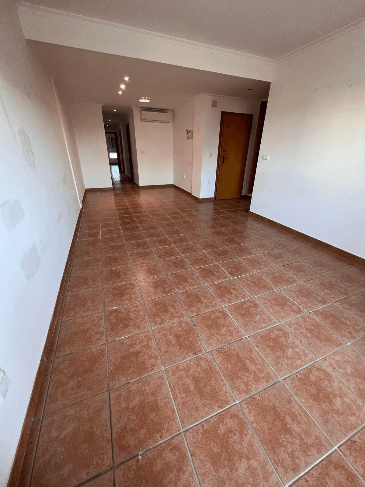 VENTA DE PISO EN LA JARA