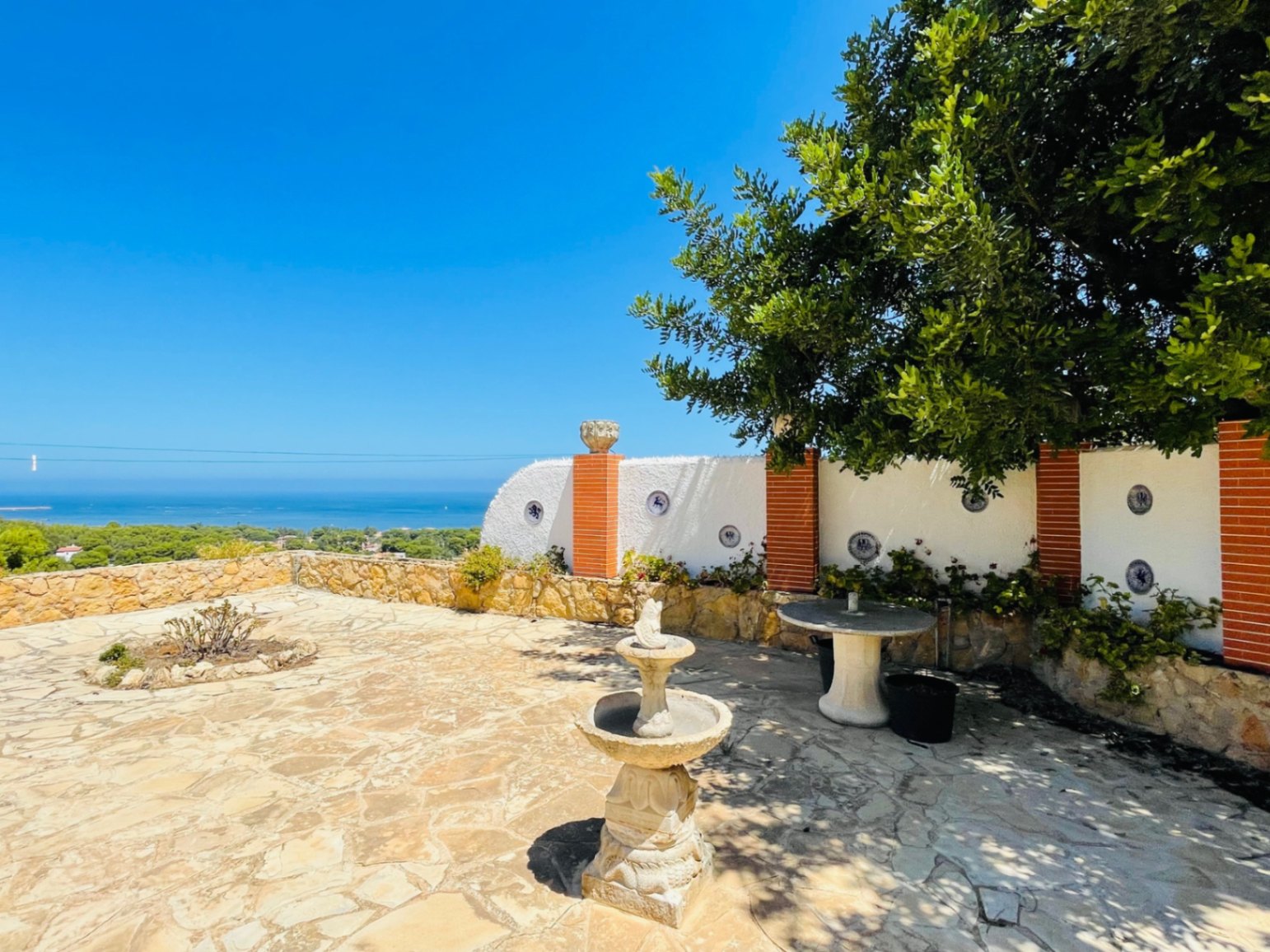 Chalet en Las Rotas con vistas panorámicas al mar y montaña