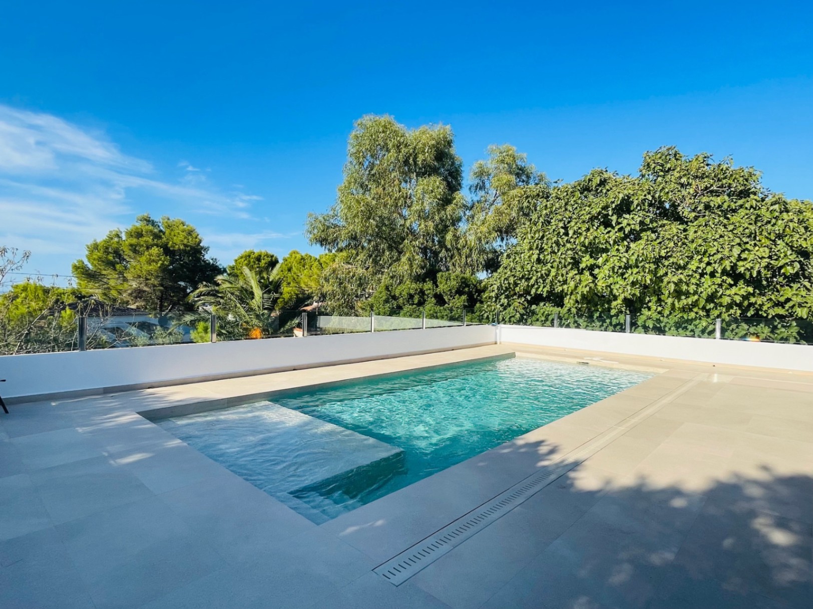 Chalet independiente en Las Marquesas en Denia con piscina privada.
