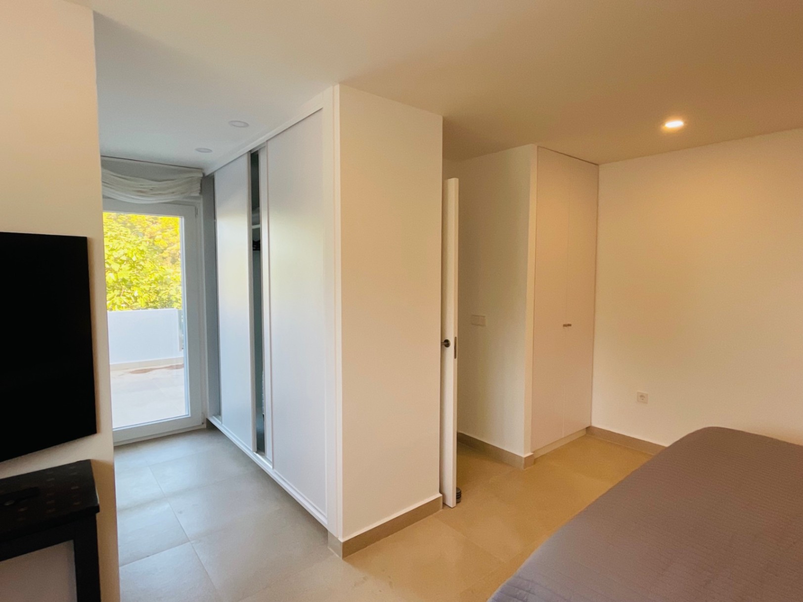 Chalet independiente en Las Marquesas en Denia con piscina privada.