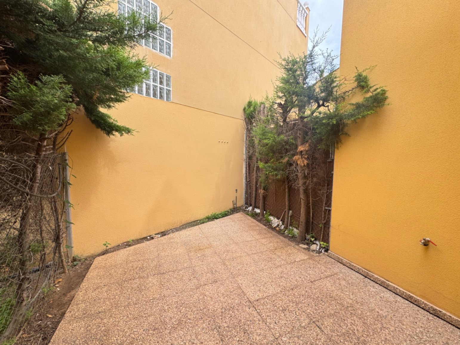 Tríplex en Denia en Avd Andalucia de 4 dormitorios.