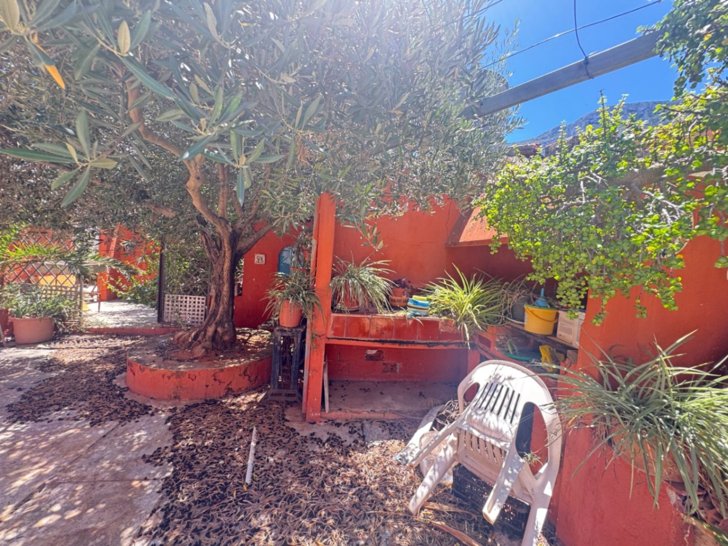 Chalet for sale in Denia